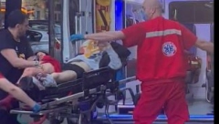 DVOJE RANJENIH U PUCNJAVI NA VRAČARU Policija traga za muškarcem koji je na sebi imao belu majicu i sive pantalone (FOTO I VIDEO)