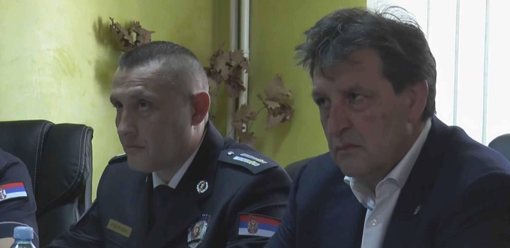 MINISTAR GAŠIĆ U POSETI PRIBOJU POVODOM UBISTVA MLADIĆA ''Ovaj zločin nema ni versku, ni političku konotaciju - Ervinov ubica biće pronađen i uhapšen'' (VIDEO/FOTO)