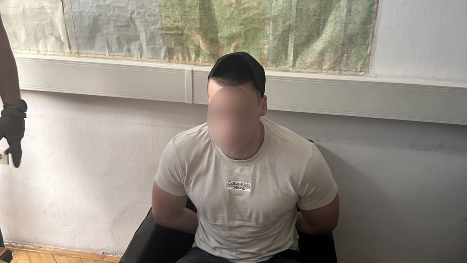 PRVE FOTOGRAFIJE UHAPŠENOG POLICAJCA U kafani u Priboju nasmrt prebio mladića (FOTO)