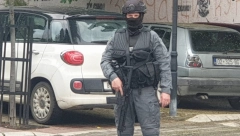 "AUTOMATIMA NA GOLORUKI NAROD" Sloba Radanović objavio strašne snimke napada na Srbe na Kosovu