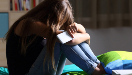 NEOČEKIVANI PREOKRET Devojčica (12) prijavila da su je muškarci maletretirali u javnom toaletu, a onda je ocu priznala istinu