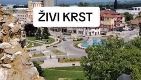 "JA SAM BOŽJI SVEDOK I PROROK" Drama u Kruševcu - muškarac se popeo na kulu pa se snimao uživo! (VIDEO)