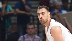 BRUTALNA PARTIJA MILUTINOVA Nikola ubacio 21 poen i 21 skok za 25 minuta na parketu