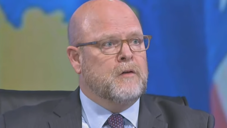 "NAŠ ZAHTEV JE VRLO JASAN" Hovenijer nastavio da rešeta po Kurtiju