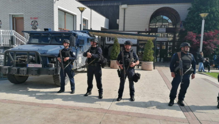 KURTIJEVI BATINAŠI OPET MALTRETIRAJU SRBE Upali su maskirani i započeli NOVI TEROR