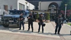 EKSPLOZIJA NA KOSMETU! Bačena bomba na lokal Srbina!