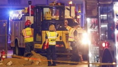 DRAMA U AMERICI Srušio se deo zgrade u Ajovi, spasiici izvlče ljude pod ruševinama