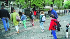 DECA UBIJENA, A RODITELJI SE SVAĐAJU OKO ČASOVA! Najveća tragedija u istoriji nije ujedinila čak ni one koji pohađaju Ribnikar