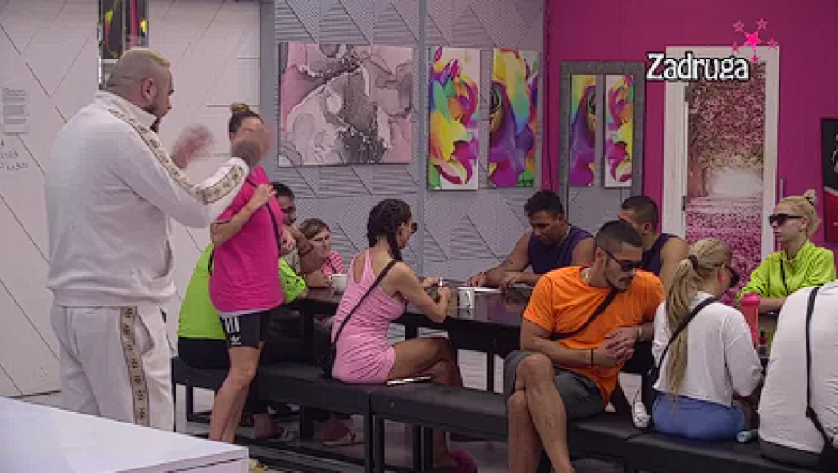 "SPREMAN SAM NA VELIKE STVARI" Car  javno progovorio o emocijama prema Aleks, pa postavio na mesto sve koji umanjuju njegovu ljubav