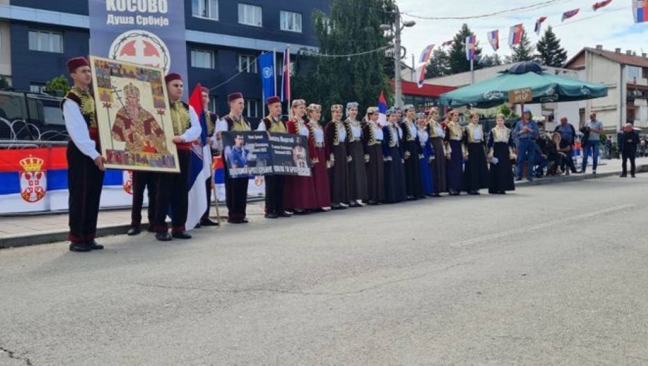 Leposavić: KUD "Kopaonik" nastupa ispred bodljikave žice i specijalaca