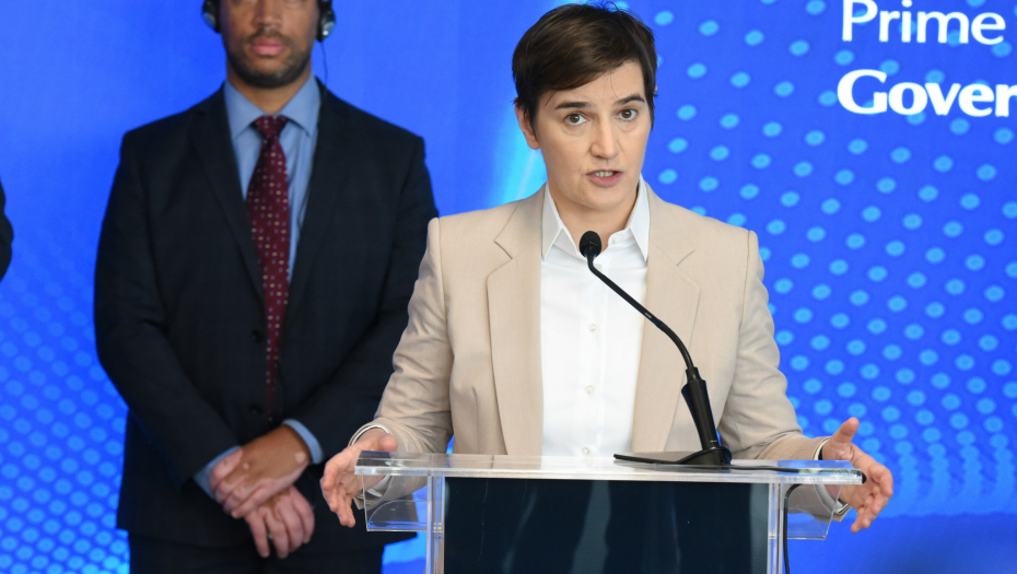 PREMIJERKA BRNABIĆ "Karikatura u NIN-u primer beščašća i nedostatka empatije za stradale" (VIDEO)