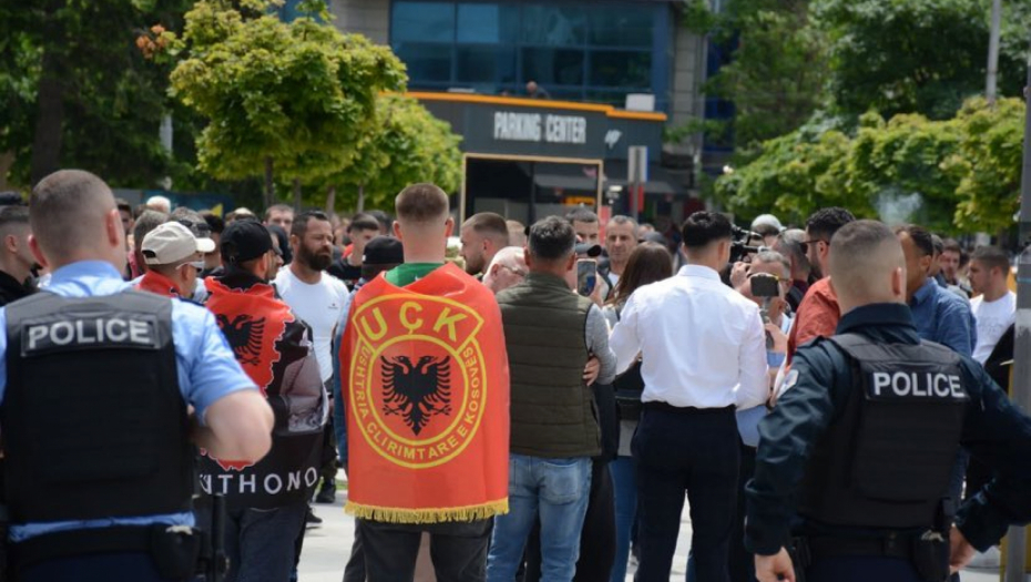 ALBANCI VEĆ SPAKOVALI KOFERE Sprema se veliki egzodus sa KiM, firme masovno prijavljuju otkaze