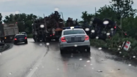 KARAMBOL KOD VALJEVA Četvoro povređenih u teškom udesu