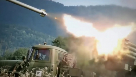RUSIJA RAZVIJA NOVO SUPERORUŽJE "Sarma" ispaljuje pametnu municiju kalibra 300 milimetara (VIDEO)