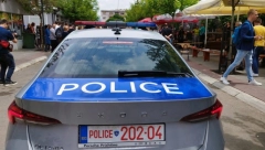 UŽAS! Posle Hrvata i Albanci počeli da hapse Srbe zbog muzike! Luku uhapsili u Goraždevcu, ženu izbacili iz stanice!