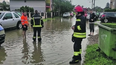 Vanredna situacija! Poplavljeni Šabac, Aleksandrovac, Kosjerić, Koceljeva... Srbiju paralizovali pljuskovi, grad i grmljavina