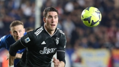 SRBIN UKLJUČEN U TRAMPU DECENIJE Juventus pušta Vlahovića, a dobija drugu zvezdu i 40 miliona evra