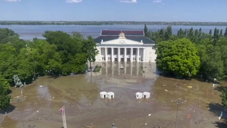 SVI PLANOVI PALI U VODU Imali su spreman scenario ako brana kod Hersona pukne, ali ovo niko nije očekivao! (FOTO)