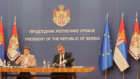 CELA SRBIJA ČEKA Obraćaju se predsednik Vučić i premijerka Brnabić