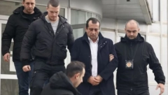 SUSPENDOVANI SPECIJALNI TUŽIOC U SUDNICI: Tereti se da je pomagao Kavačkom klanu