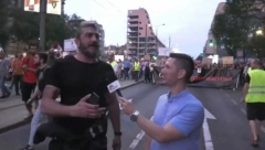 MUSLIMANSKI EKSTREMISTA NA PROTESTU OPOZICIJE Mudžahedinski učenik pozvao na nasilje i predložio subverzivne akcije