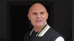 MILI NAPUSTIO SRBIJU! Pogledajte kako član žirija Zvezde Granda uživa na egzotičnoj destinaciji