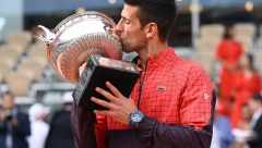 SVETSKA ŠTAMPA POLUDELA ZA NOVAKOM Španci ga uporedili sa Rafom, za Francuze je jedinstven, region skinuo kapu Srbinu