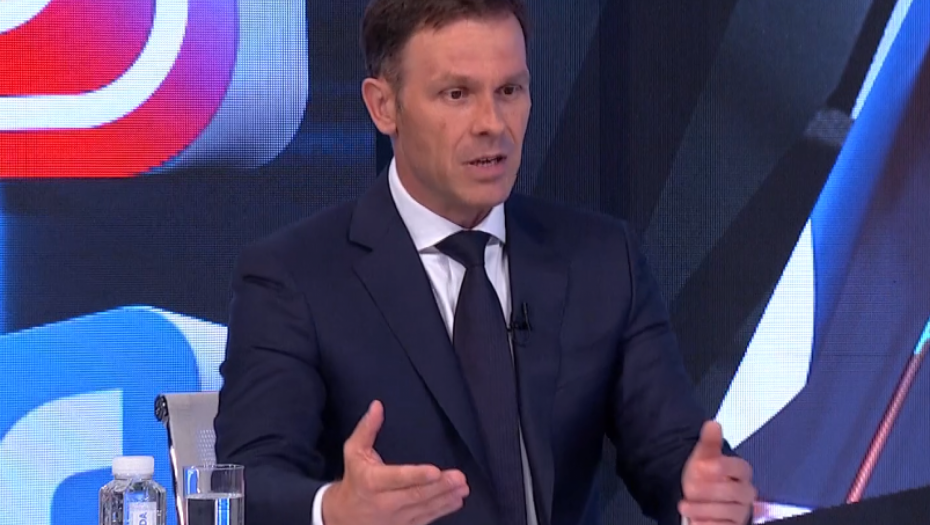 KAŽU, VUČIĆ DELI NAŠE PARE Siniša Mali: Što se neko ne zapita zašto to nisu radili pre 2012. godine?