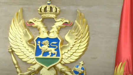 LAŽNA DRŽAVA BACILA OKO NA CRNU GORU Traže im 1.000 kvadratnih metara na prestižnim lokacijama