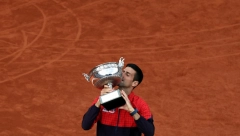 DOKAZ DA JE UVEK BILA TU ZA SRPSKOG ŠAMPIONA Jelena Đoković objavila emotivnu fotografiju koja topi i najtvrđa srca (FOTO)