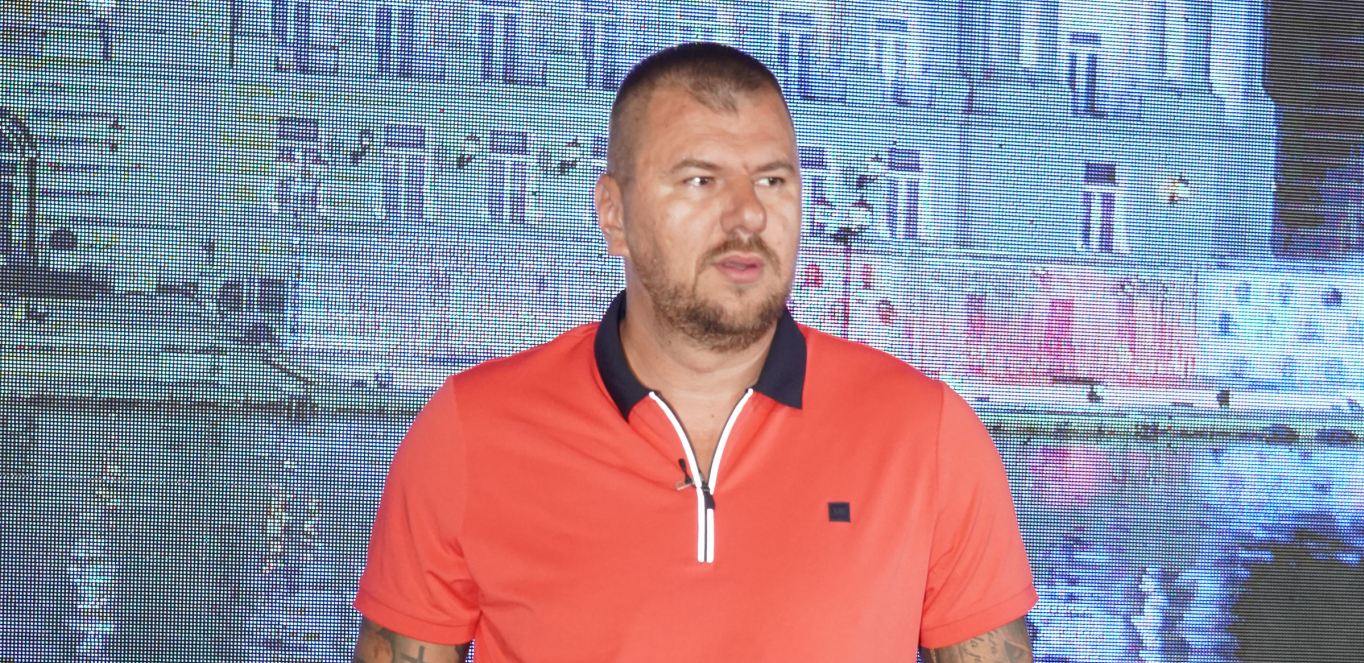 JANJUŠ PROGOVORIO O TRUDNOĆI BIVŠE ŽENE! Usledilo njegovo veliko priznanje, priznao da su ponovo zajedno
