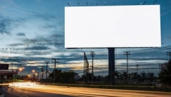 ŠAPČANI ODUŠEVLJENI Na jednom bilbordu osvanula nesvakidašnja čestitka za rođendan (FOTO)