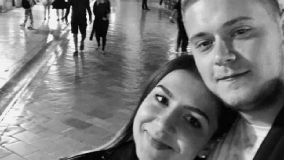 DAĆE SINU IME PO TATI KOJEG NIKAD NEĆE VIDETI Enesova snajka nosi muško dete: Obrisaće suze, ali bol neće nadomestiti!