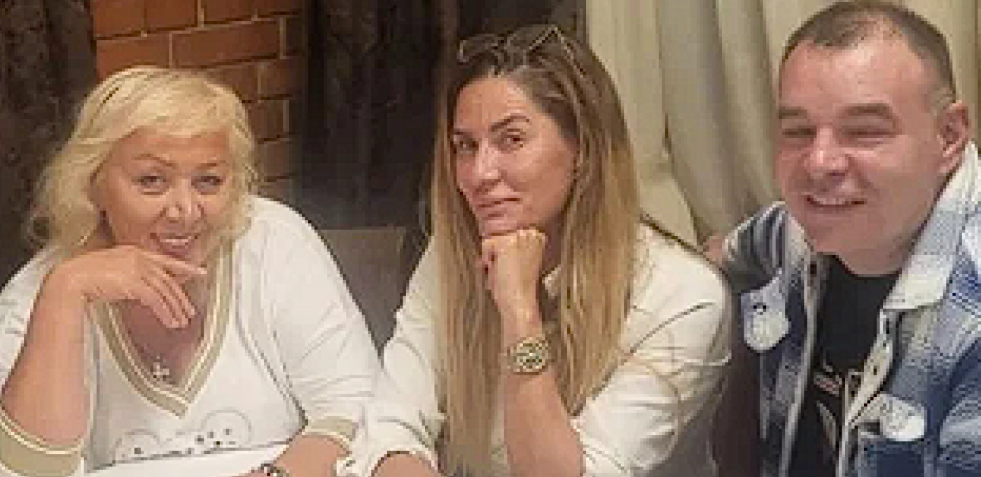 KAČAVENDA PALA U ZABORAV, ZORICA MARKOVIĆ JE ANINA NOVA KUMA! Pevačica obelodanila njihov tajni plan, ovo su detalji!