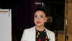 POZNATA PEVAČICA SE PROSULA NASRED BINE! Hit snimak kruži mrežama, a komentari samo pljušte