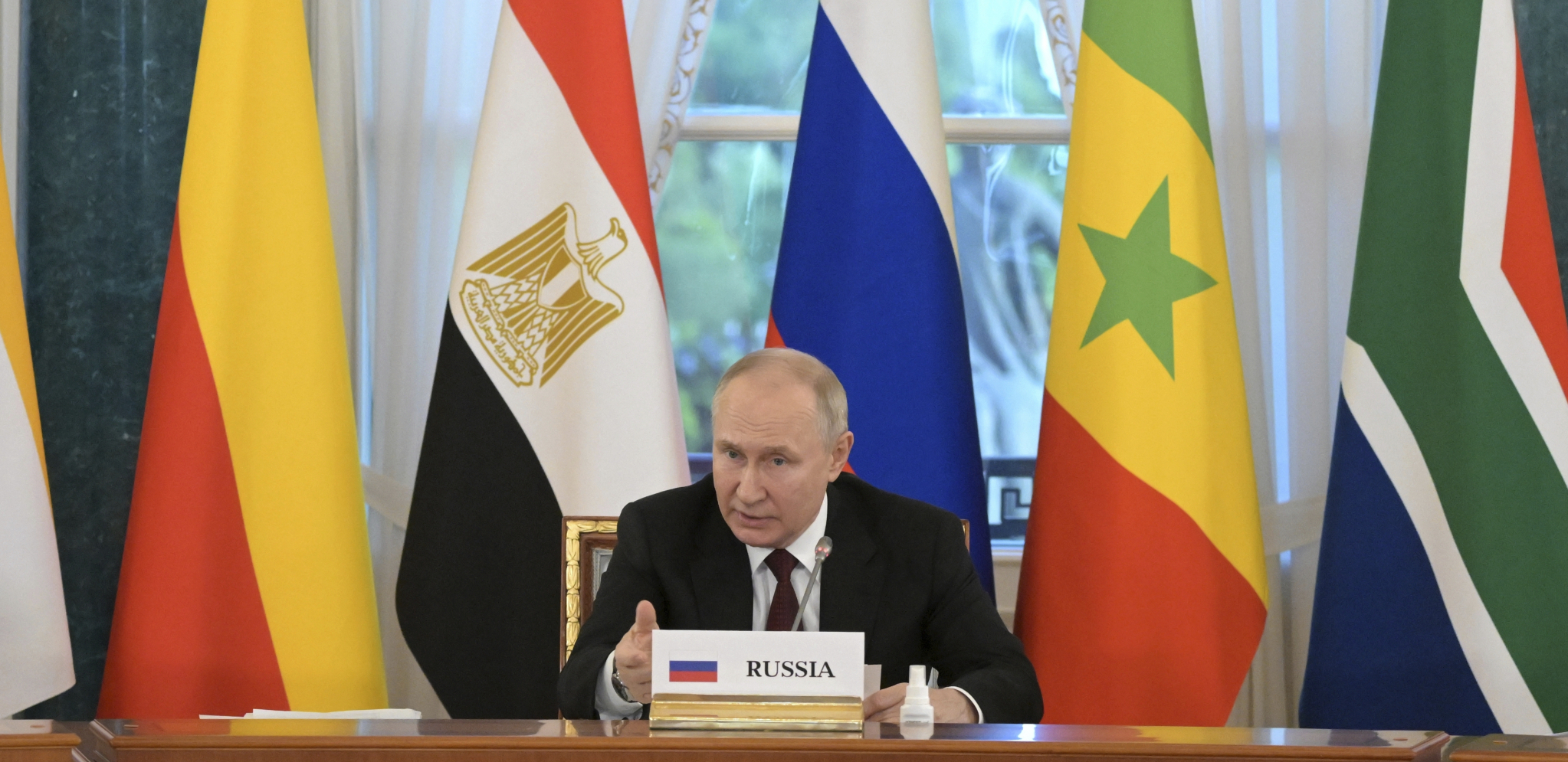 PREDSTAVLJEN AFRIČKI MIROVNI PLAN ZA UKRAJINU U DESET TAČAKA "Tačka osam... odnosi se na oslobađanje ratnih zarobljenika"