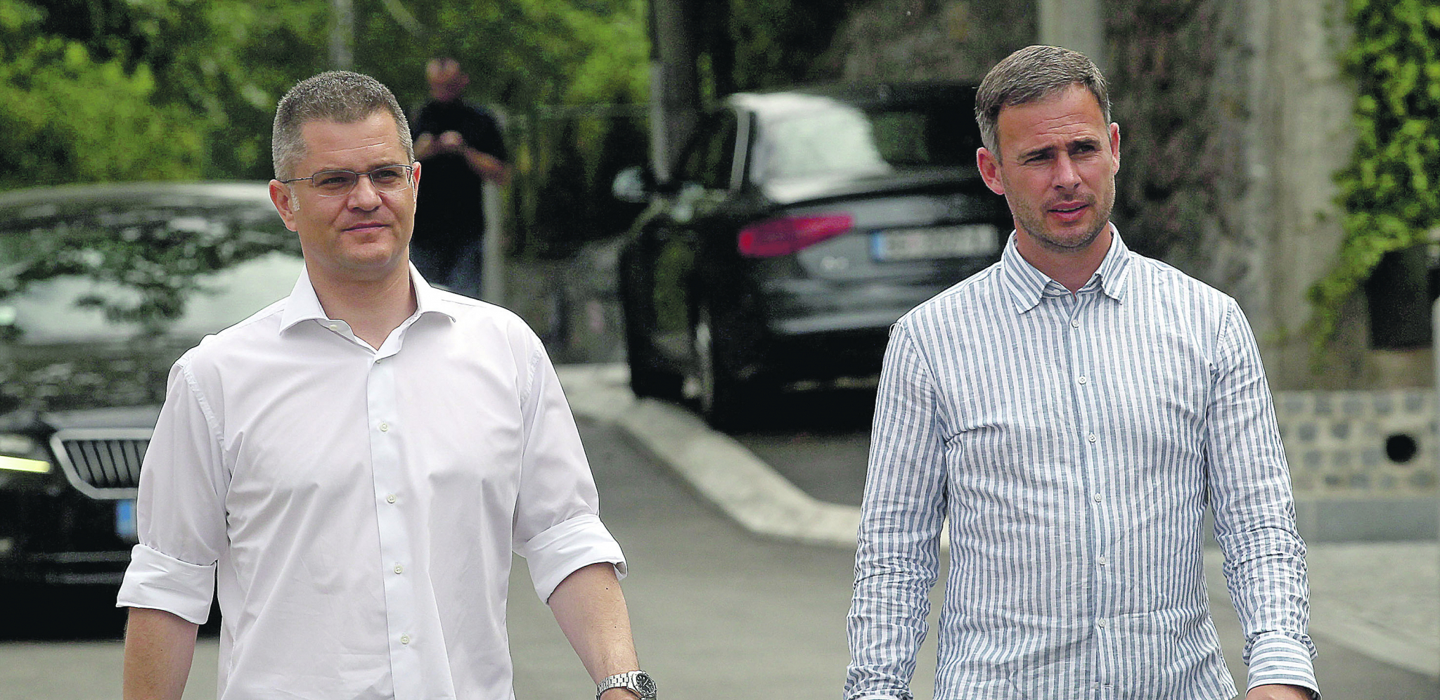 RASPADA SE NARODNA STRANKA Jeremić i Aleksić u klinču!