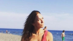 SKINULA SE SLAĐA DELIBAŠIĆ U 54. GODINI! Bez imalo ustručavanja pokazala svaki deo tela, atributi izazvali haos! (FOTO)