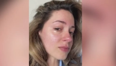 SARA JO ZA DLAKU IZBEGLA TRAGEDIJU! Pevačica svom silinom udarila u grudni koš (FOTO)