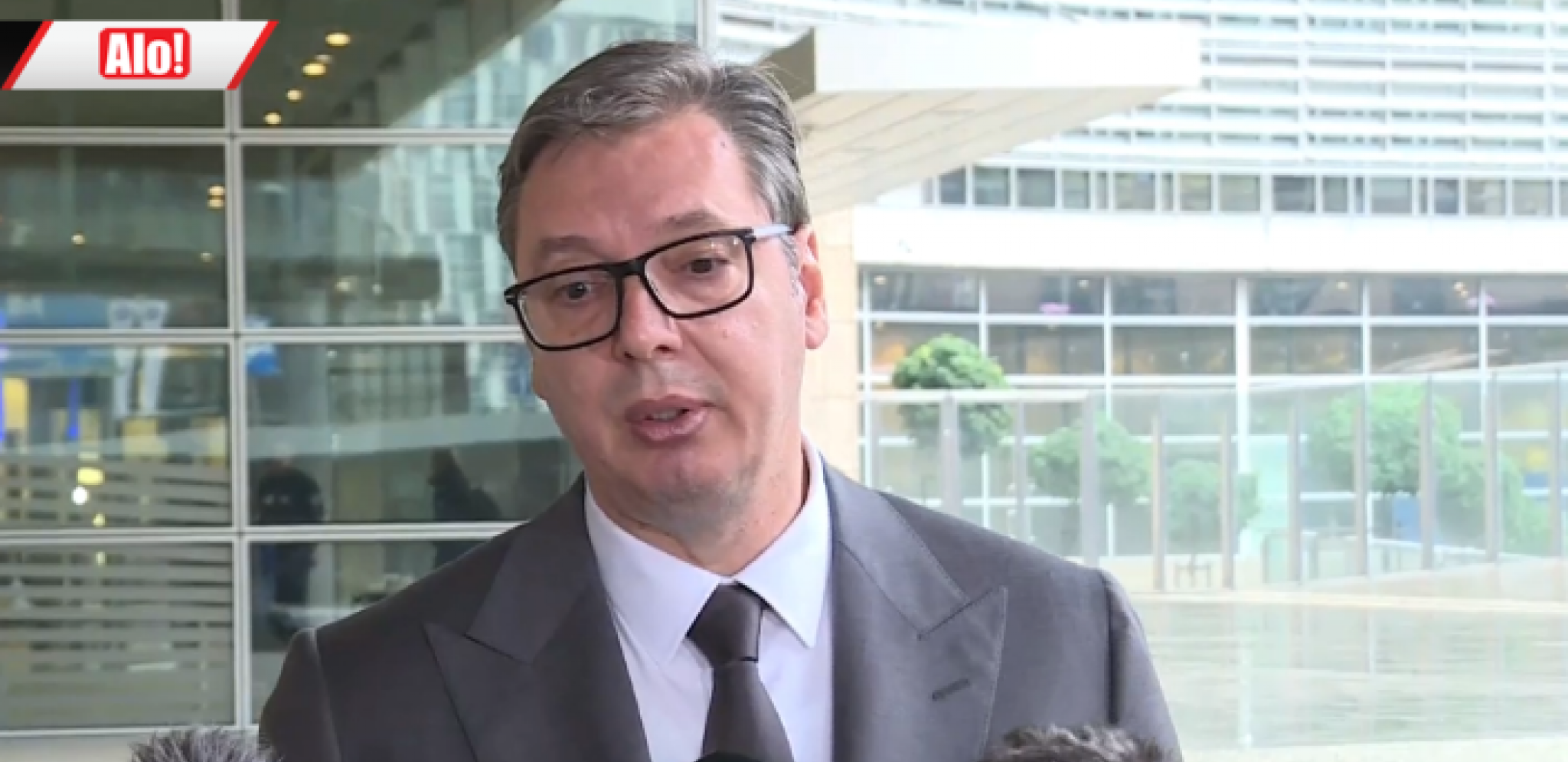 VUČIĆ SE SASTAO SA BORELJOM I LAJČAKOM Režim Aljbina Kurtija pokušava da protera, pohapsi ili uplaši Srbe