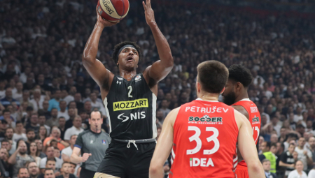 I PETRUŠEV NAPUŠTA ZVEZDU Srpski košarkaš ide u NBA