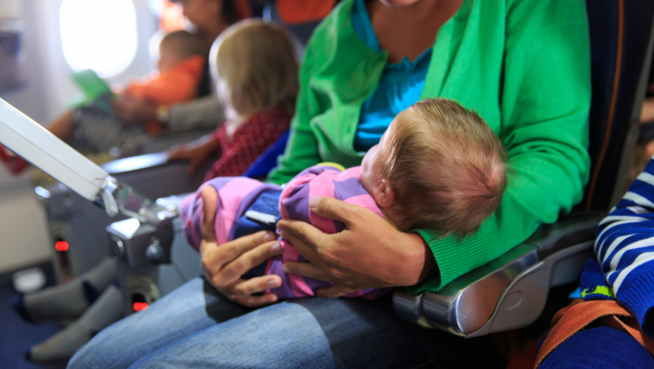 ČUDNO I TUŽNO Avio kompanija odlučila da zabrani putovanje deci, evo koja je donja granica