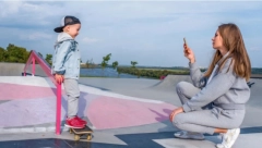 DEČAKU (5) SU REKLI DA IMA GRIP I POSLALI GA KUĆI: Umro je posle četiri dana, a majka je objasnila simptome koji su zavarali lekare