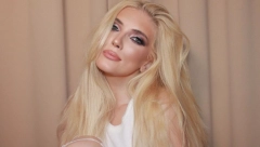 SAŠA ĆE DOŽIVETI NERVNI SLOM! Procurile vrele fotke Nikoline Pišek, skinula se u minijaturni kupaći, sve se ocrtava (FOTO)