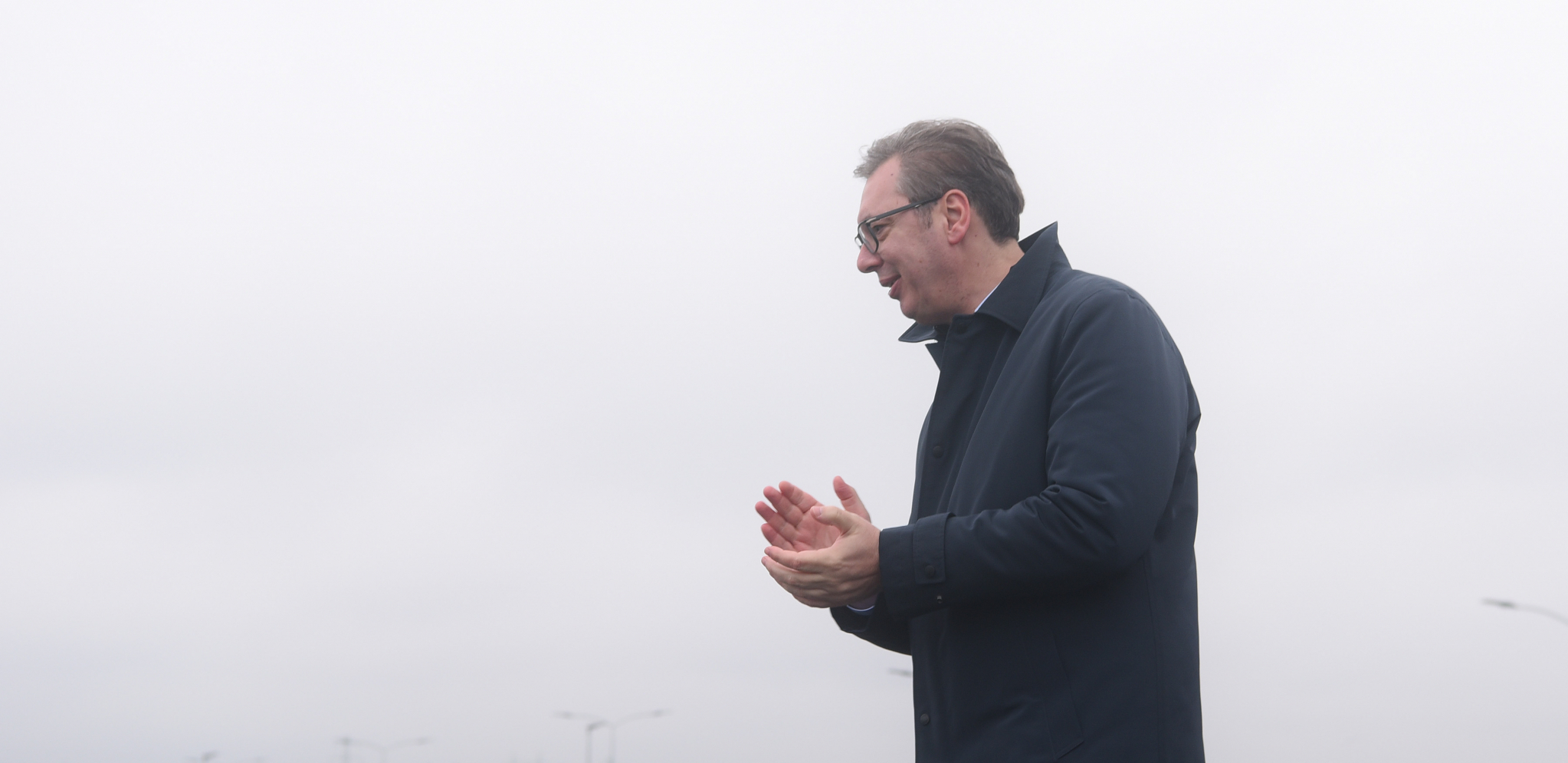 JUČE KUDE, DANAS HVALE Kratak spoj u "Danasu", Vučić im je malo kriv, pa malo dobar