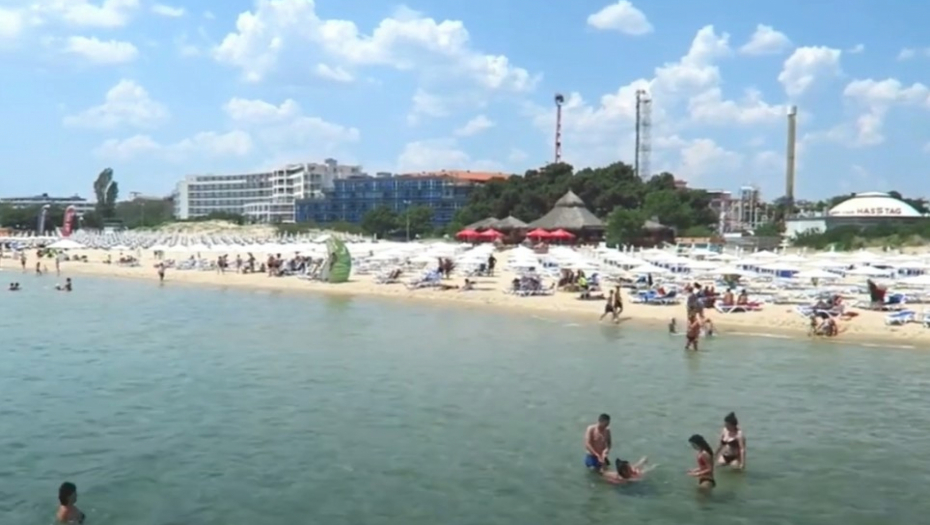 RUČAK 600, PIVO 180 DINARA Sve više Srba se vraća ovim letovalištima, a cene nisu jedini razlog