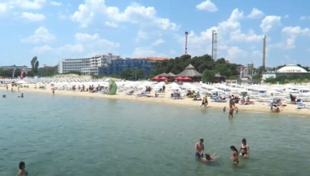 RUČAK 600, PIVO 180 DINARA Sve više Srba se vraća ovim letovalištima, a cene nisu jedini razlog