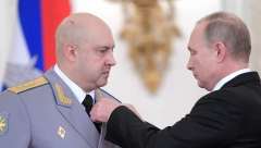 PUTIN IZBACIO SUROVIKINA IZ ROSKOSMOSA! Postavio nove ljude! Oni sada komanduju KOSMIČKIM SNAGAMA Rusije