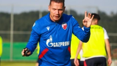 ČISTKA NA "MARAKANI" SE NASTAVLJA Trener Zvezde precrtao još dvojicu fudbalera, poznato i gde nastavljaju karijeru