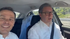 VUČIĆ I MALI NA OBILAZNICI OKO BEOGRADA Predsednik se okrenuo ka ministru: Ovo ćeš da uradiš... (VIDEO)